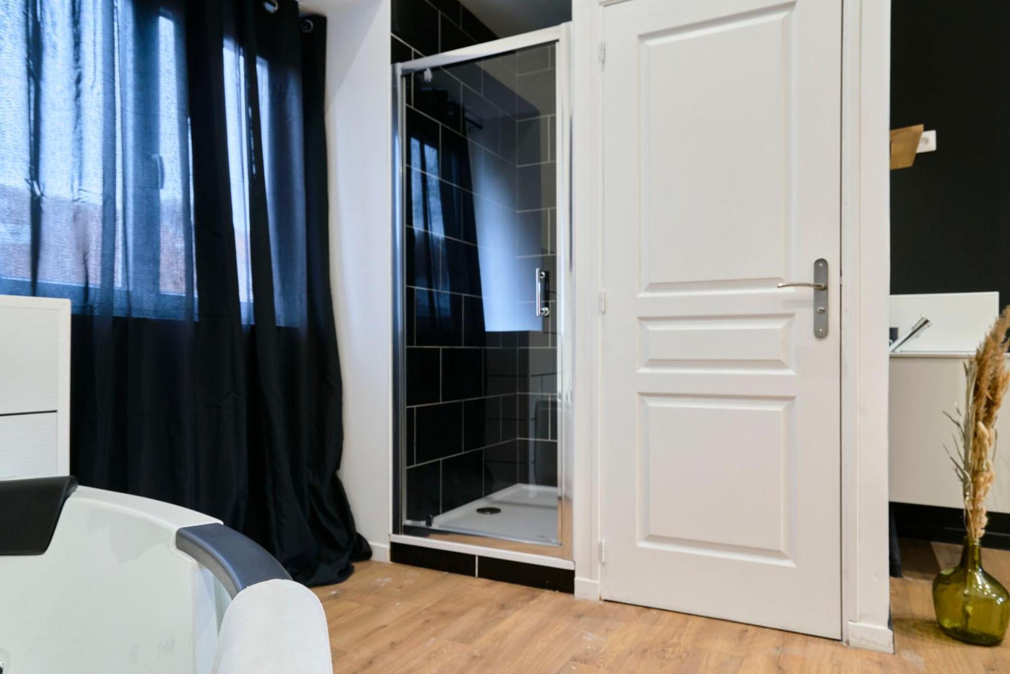 Апартаменти Ng Prestige - Lille L Roubaix Trichon - Balneo - Netflix - Wifi Екстер'єр фото